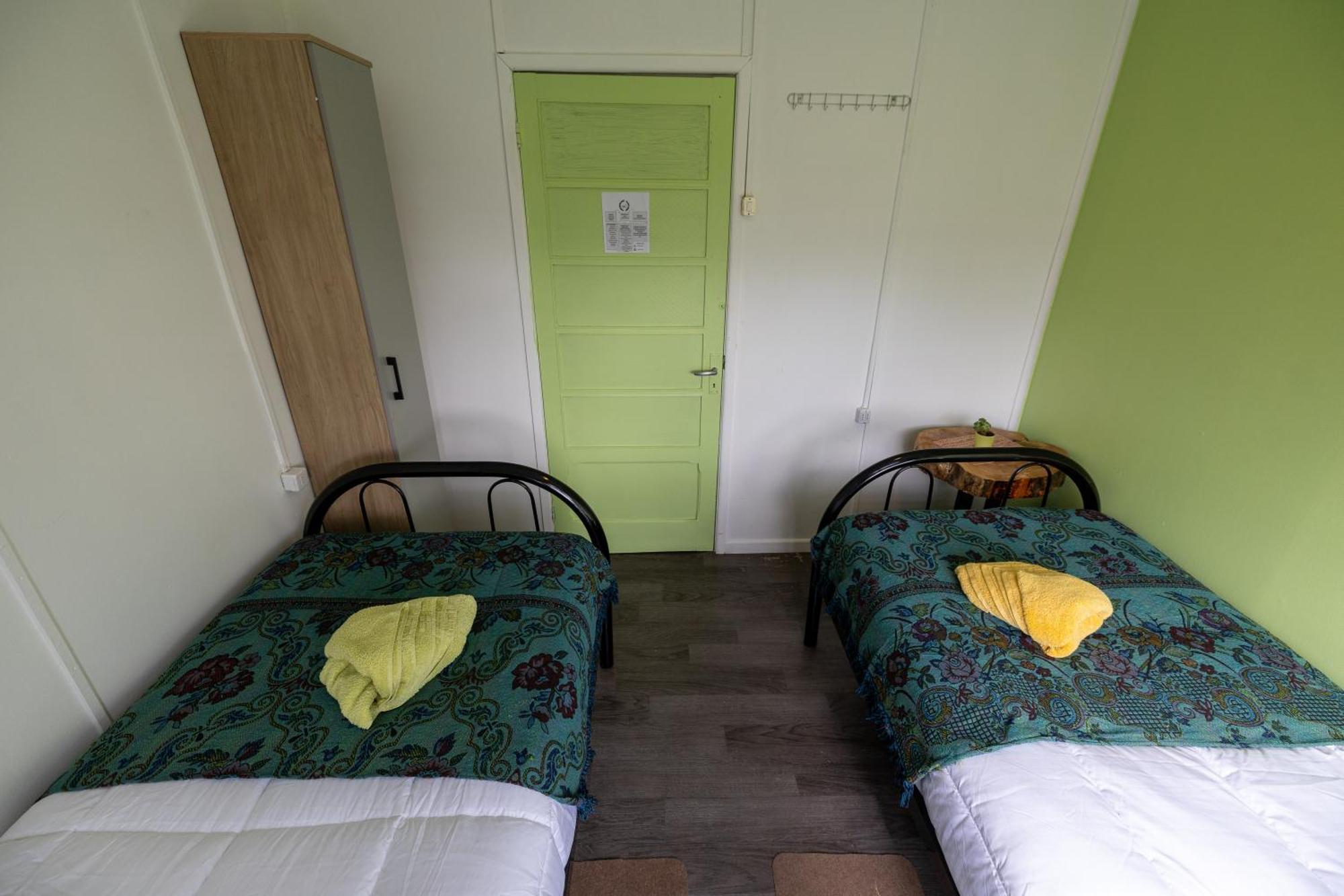 Hostel Kuntur Puerto Natales Exteriör bild