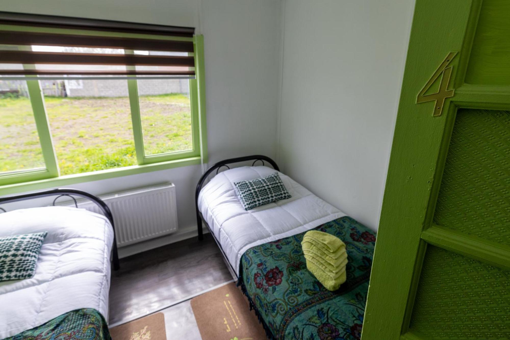 Hostel Kuntur Puerto Natales Exteriör bild